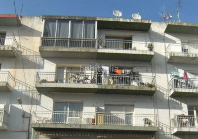 Foto 670acb9d-96bc-4ac7-afdb-84759e4d145a. Pis a Carretera de Roses-Fossos Figueres