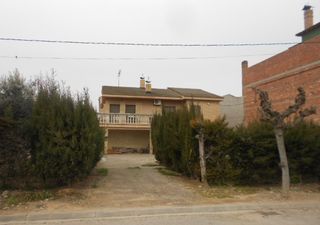 Haus in Alguaire. Gran oportunidad de inversión en subastas de activos!vivienda en