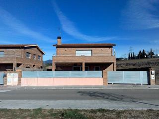 Pis a Llinars del Vallès. Gran oportunidad de inversión en subastas de activos con cesión