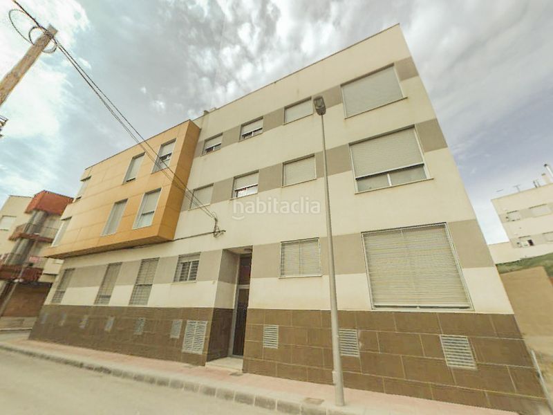 Foto 0c62f3fa-10a7-40de-946c-0c5a780f41b7. Aparcament cotxe a Calasparra