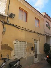 Casa a El Carmen. Gran oportunidad de inversión en subastas de activos con cesión