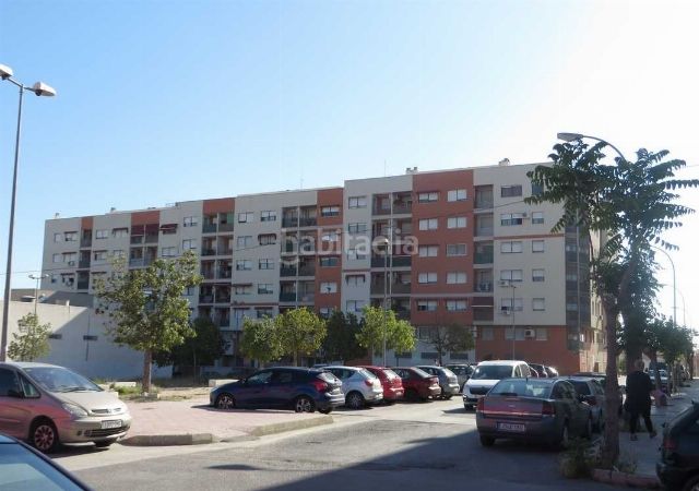 Foto 8f87c837-1ae9-4d87-b63e-a73898caff36. Pis a Alcantarilla
