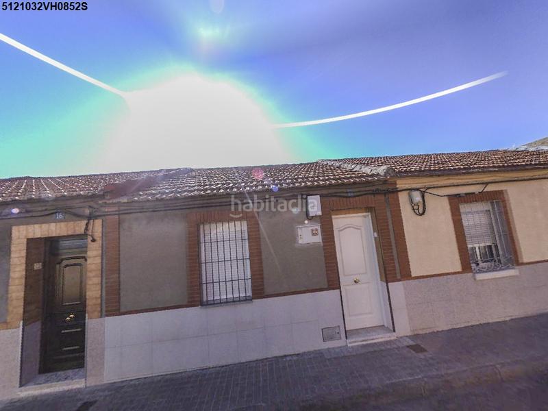 Foto 8cf28b8d-2b1c-44ee-a5e9-a1b50e37edbc. Casa a El Poblado - Abulagar Puertollano