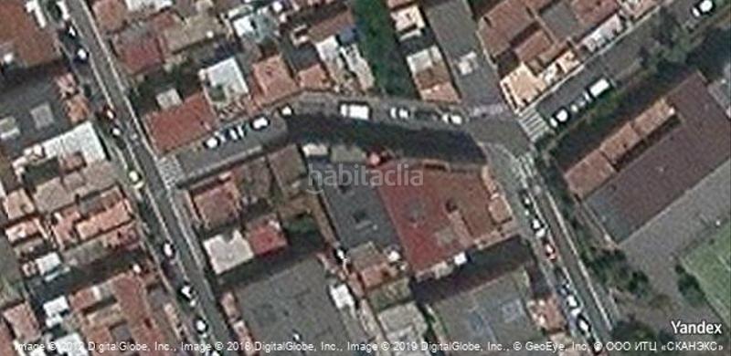 Foto b1dca5c1-6d84-422c-af6d-0277fda62074. Casa a Llefià Badalona