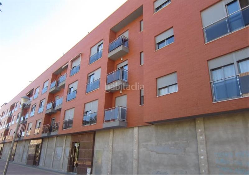 Foto 9e7fd689-81a1-457e-a6ce-dd5229d5ead6. Aparcament cotxe a San José Lorca