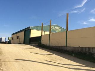 Bâtiment à usage industriel à Fuenlabrada de los Montes. Gran oportunidad de inversión en subastas de activos con cesión
