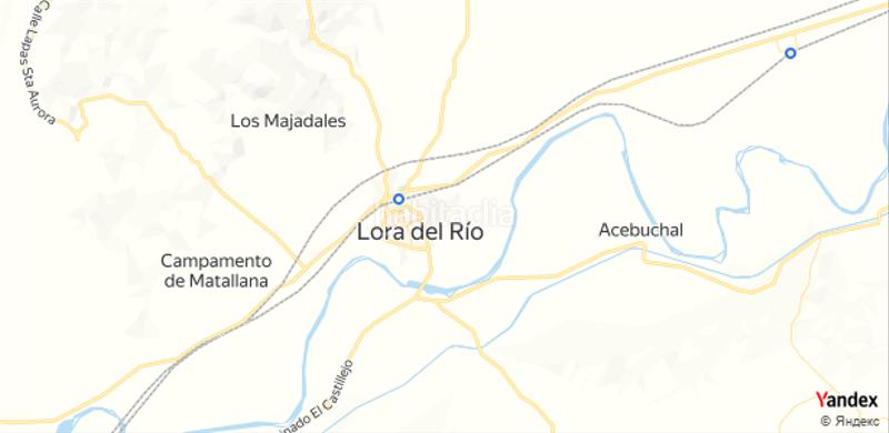 Foto c493dc78-21dc-4fde-95e7-87993e8bd14e. Aparcament cotxe a Lora del Río