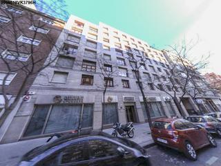Aparcament cotxe a Vallehermoso. Gran oportunidad de inversión en subastas de activos!garaje en v