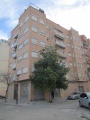 Pis a Torrefiel. Gran oportunidad de inversión en subastas de activos!vivienda en