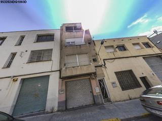 Pis a Les Arenes - La Grípia - Can Montllor. Gran oportunidad de inversión en subastas de activos!vivienda en