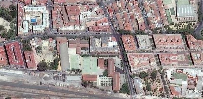 Foto b602d17e-fc80-4368-9726-6348a9f60b6a. Parking voiture dans El Carmen Murcia