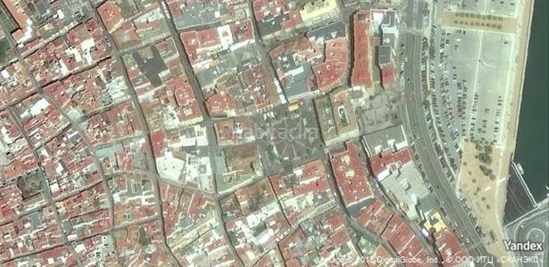 Foto 5fe0185b-d751-4c18-84d8-d5f27cdea50c. Etagenwohnung in Casco Antiguo Algeciras