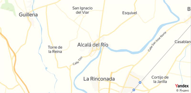 Foto 706b3a61-a912-4a41-a373-52098048c61f. Autoparkplatz in Alcalá del Río