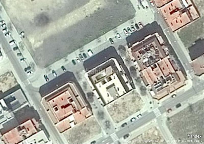 Foto c05b6044-6c2a-4b35-af46-14e51f7bc799. Aparcament cotxe a Alcúdia (l´)