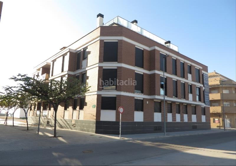 Foto 00c89b85-8eaa-4d8d-a03b-1a65a10c9fdb. Aparcament cotxe a Alcúdia (l´)