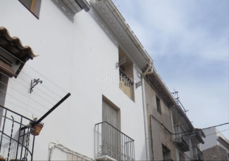 Foto 48c1ba0f-a724-4b91-b540-7efd71bff0f1. Casa a Chóvar