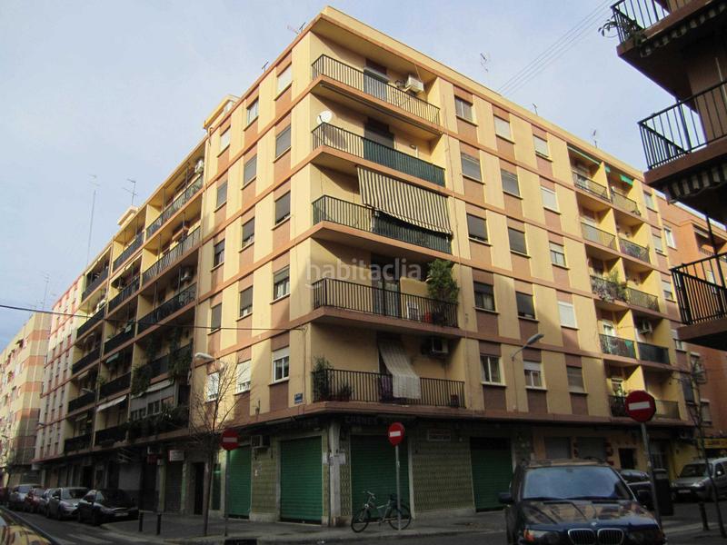 Foto 2763ebbd-de1d-47d2-b4c6-593b9e10108f. Flat in Torrefiel Valencia