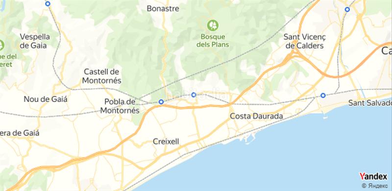 Foto e58d26b1-294f-4a1b-824b-4bbc85042289. Aparcament cotxe a Roda de Barà