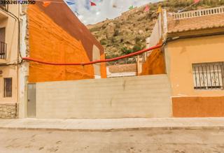 Residential Plot in Centro-El Castillo. Gran oportunidad de inversión en subastas de activos!solar en ve