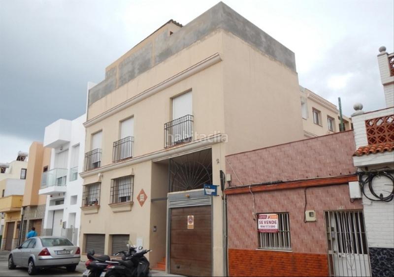 Foto 55bbb1f4-82d0-4a41-8f00-78aea2a9e6fb. Car parking in San José-San Bernardo Línea de la Concepción (La)