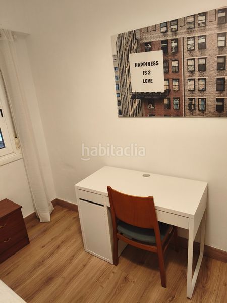 Foto 752eb4c6-0664-4c8c-a7d6-e08a064a423f. Rent flat with heating in Centro Ourense