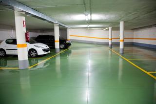 Parking voiture à Rúa Avilés de Taramancos