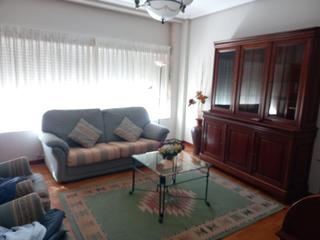 Lloguer Pis  Rúa san rosendo. Piso de dos dormitorios con excelentes vistas amueblado