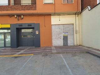 Lloguer Local Comercial a Carretera valencia 48. Local comercial junto a correos