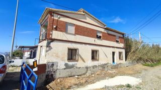 Casale in Almayate Bajo