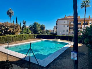 Etagenwohnung in Viña Málaga