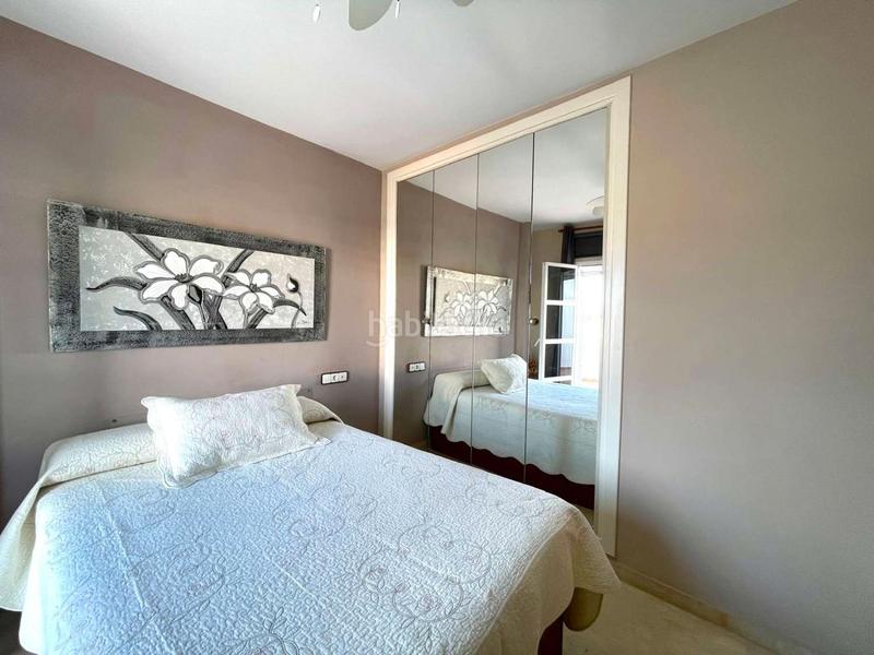 Foto 5840aac6-144a-42cd-bf92-e95979c1f10e. Flat with parking in Paseo Marítimo de Levante Torre del Mar