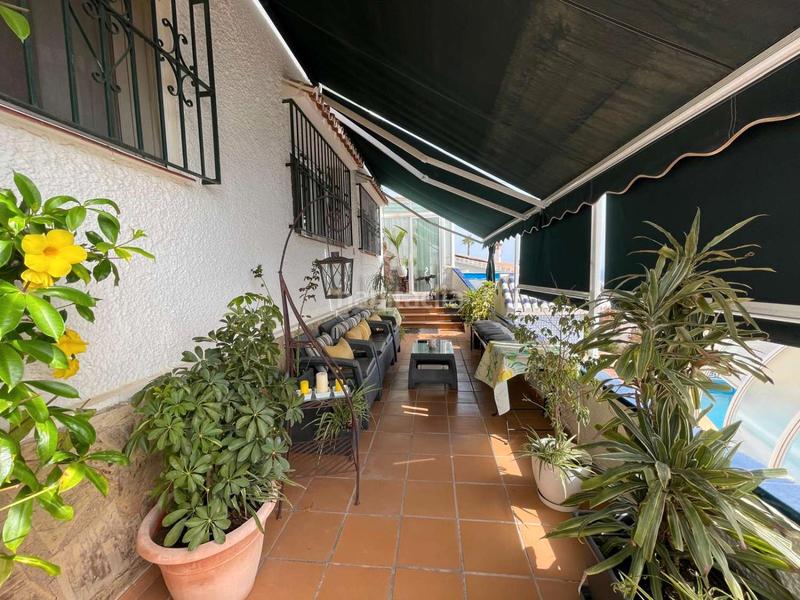 Foto 7991e5b2-2e7f-4a46-bb00-95b225472180. Casa con piscina in Caleta de Velez