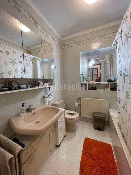 Foto c28c3c56-7c5e-45e1-a0cc-f37b66c2bdb6. Casa con piscina in Caleta de Velez