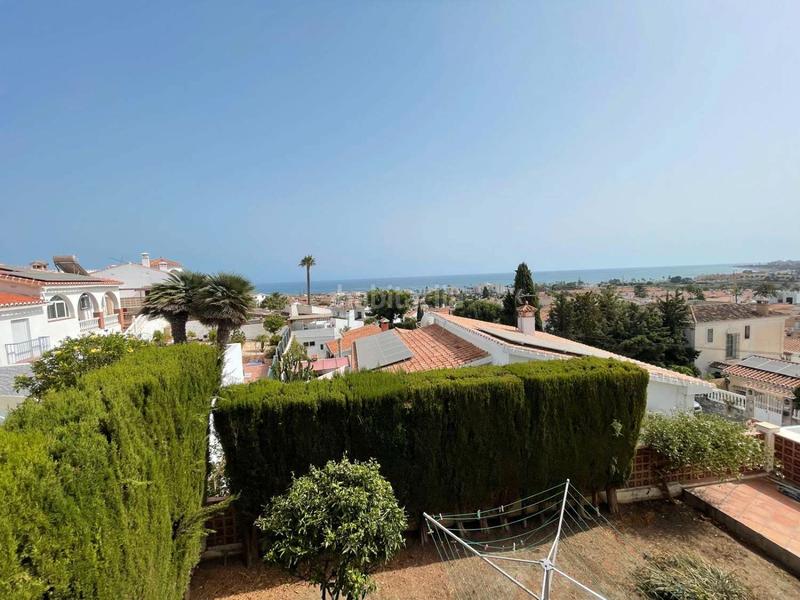 Foto c8032f60-ec2c-44a2-bd84-97a5b939f5c3. Casa con piscina in Caleta de Velez