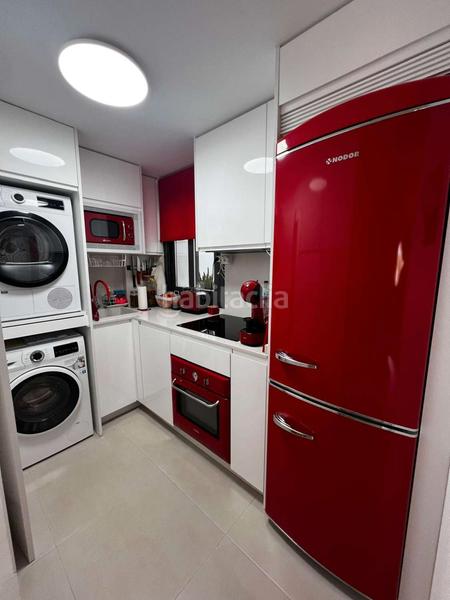 Foto 380fbb0f-909b-4cc0-b88c-241e71abe5e3. Piso en Almayate Bajo