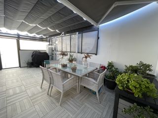 Chalet in Viña Málaga
