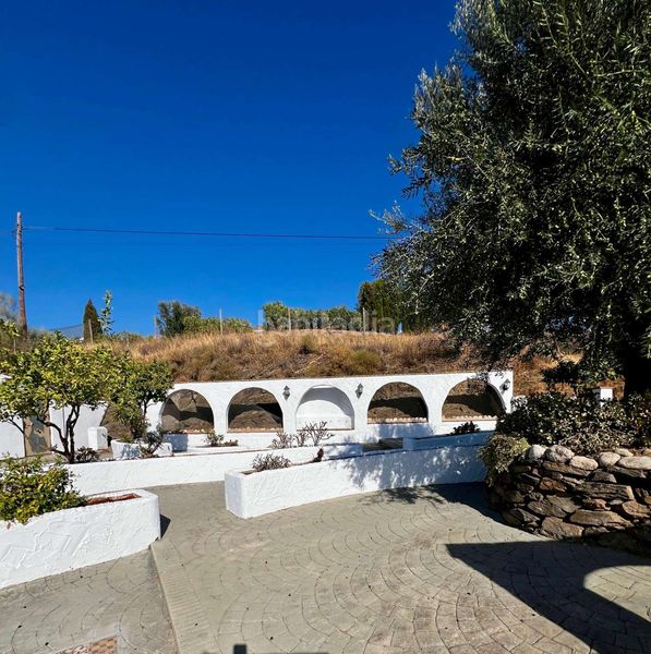 Foto 26d3ae5a-6fea-47f6-87cd-4db3a06947a5. Chalet with pool in Viñuela