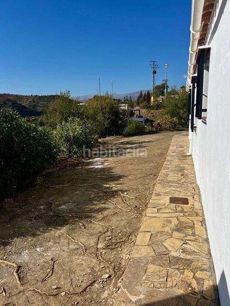 Foto a3d0209e-2dc9-47ac-aab6-33375e4ace42. Chalet with pool in Viñuela