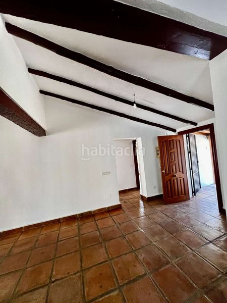 Foto b3301331-a499-4e2e-9847-d217a6959642. Chalet with pool in Viñuela