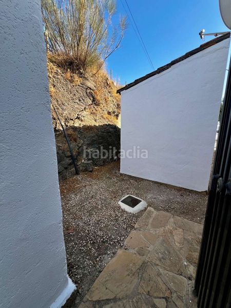 Foto db5a1f58-6f5f-4621-b1b4-e70389ed4413. Chalet with pool in Viñuela