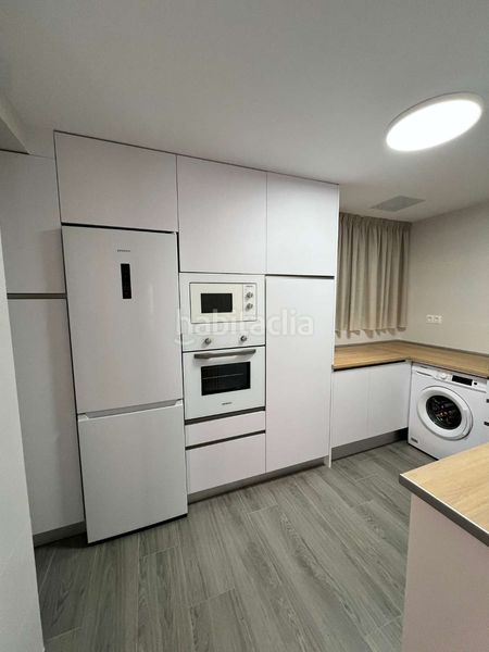 Foto d3bf4b98-5de5-4e1a-b10a-1e58aa920370. Etagenwohnung mit heizung in Poniente-Faro Torre del Mar