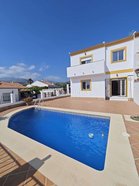 Foto 833f880f-22a1-4061-be72-f0a71f58a748. Xalet amb aparcament piscina a Alcaucín