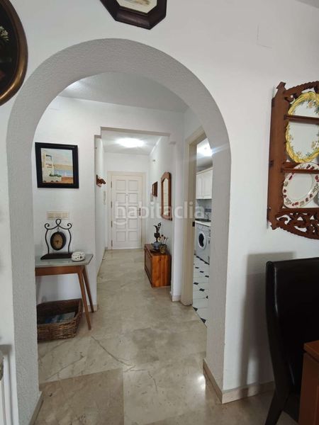 Foto 3f1d1687-c16b-4d8e-b67f-a66b82399483. Erdgeschoss mit pool in Chaparil - Torrecilla - Punta Lara Nerja