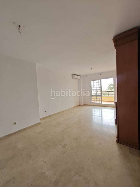 Foto 0254832e-7b6c-4b1e-8bdc-ec2412db7154. Pis amb aparcament piscina a Caleta de Velez