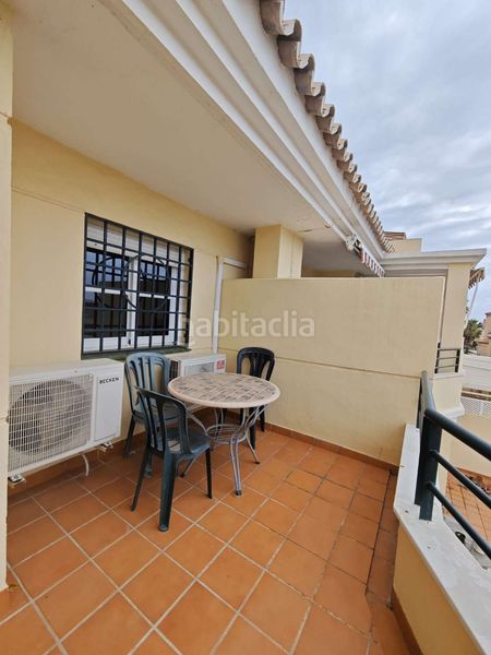 Foto 18739408-9b08-408f-9457-477c7bae26f1. Pis amb aparcament piscina a Caleta de Velez