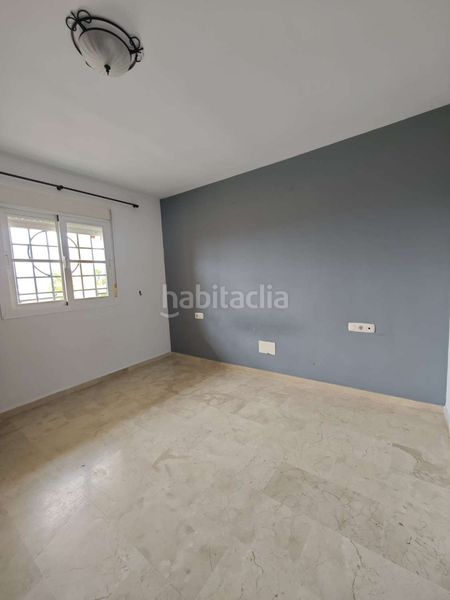 Foto 76b0dbb0-203a-4992-99f6-3b68fd9b6799. Pis amb aparcament piscina a Caleta de Velez