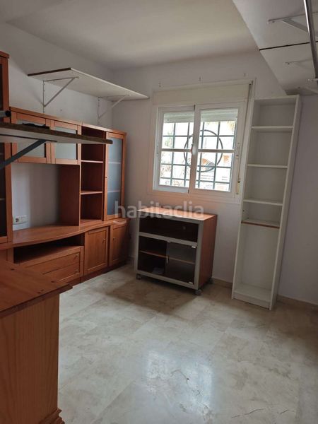 Foto 90b778fe-b8b3-4132-b9ab-41f72902b80b. Pis amb aparcament piscina a Caleta de Velez