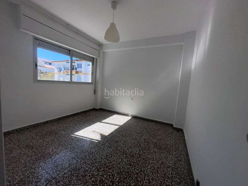 Foto ff8f7f1d-0ff4-4d41-9b8e-5cc69b6b5812. Piso en Centro Torre del Mar