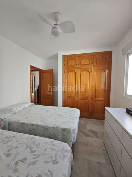 Foto b3c6a4e6-5dea-45dd-ba04-bd33f594ed7a. Àtic amb calefacció aparcament piscina a Paseo Marítimo de Levante Torre del Mar