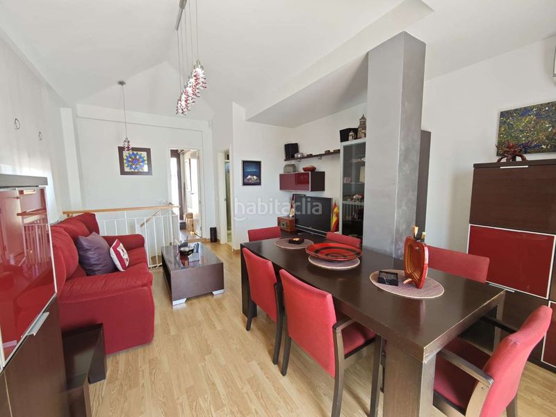 Foto 01183e38-5580-4a96-a5dc-423289377e0e. Dúplex amb calefacció piscina a El Tomillar Torre del Mar